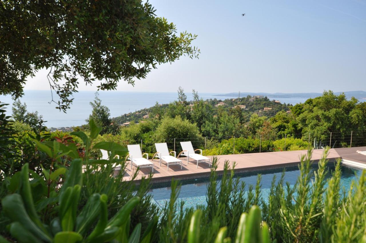 Vue Panoramique Sur La Baie De St Tropez Vila Les Issambres Exterior foto